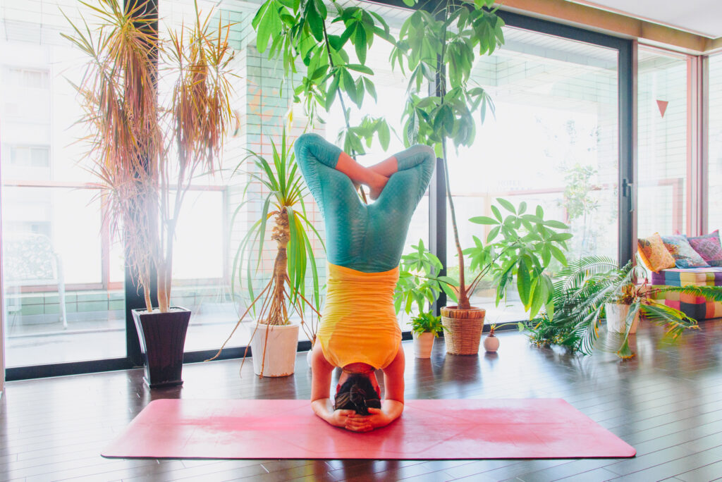 ヘッドスタンド練習WS | YOGA SPOT Online